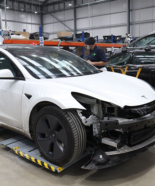 Veetec Enfield Accident Repair Centre 